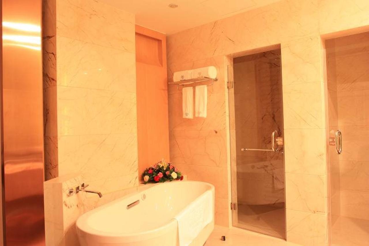 Xining Sapphire Hotel Zewnętrze zdjęcie